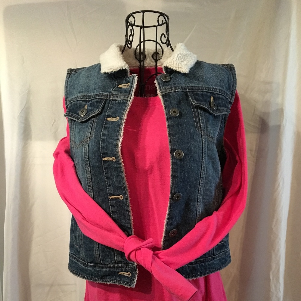 Teen Girl or small lady's light washed denim vest